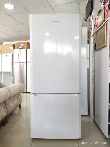 Grundig - GKN 4800